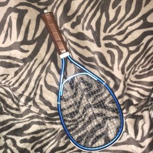 Wilson conqueror tennis 🎾 racquet 💕